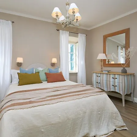 Вилла Inside The Old Town With Private Terrace And Floor Heating Дубровник