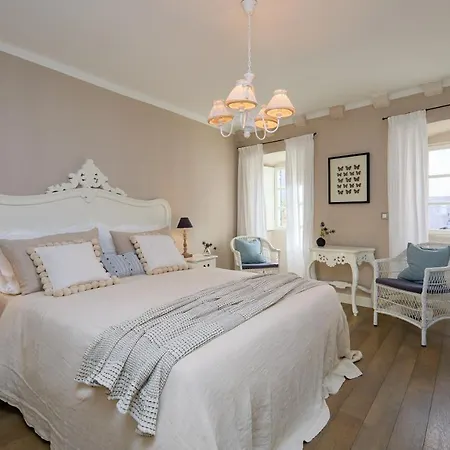 Inside The Old Town With Private Terrace And Floor Heating