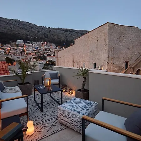 Inside The Old Town With Private Terrace And Floor Heating Dubrovnik