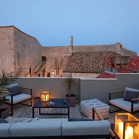 Inside The Old Town With Private Terrace And Floor Heating Villa