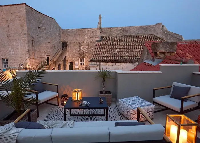 Inside The Old Town With Private Terrace And Floor Heating
