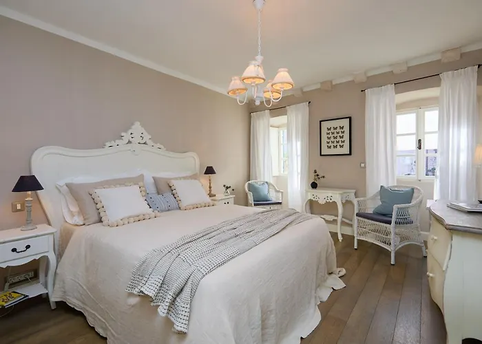 Inside The Old Town With Private Terrace And Floor Heating