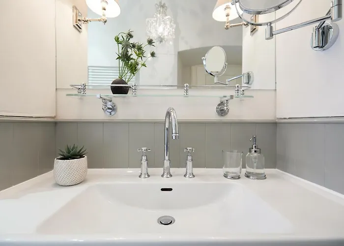 Inside The Old Town With Private Terrace And Floor Heating