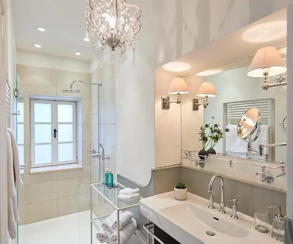 Inside The Old Town With Private Terrace And Floor Heating