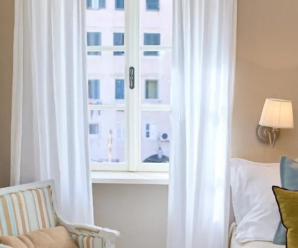 Inside The Old Town With Private Terrace And Floor Heating Villa *